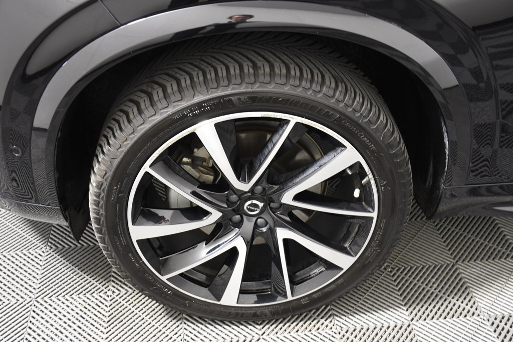 Used 2023 Volvo XC90 B6 Plus w/ Protection Package Premier AWD/4WD image 11