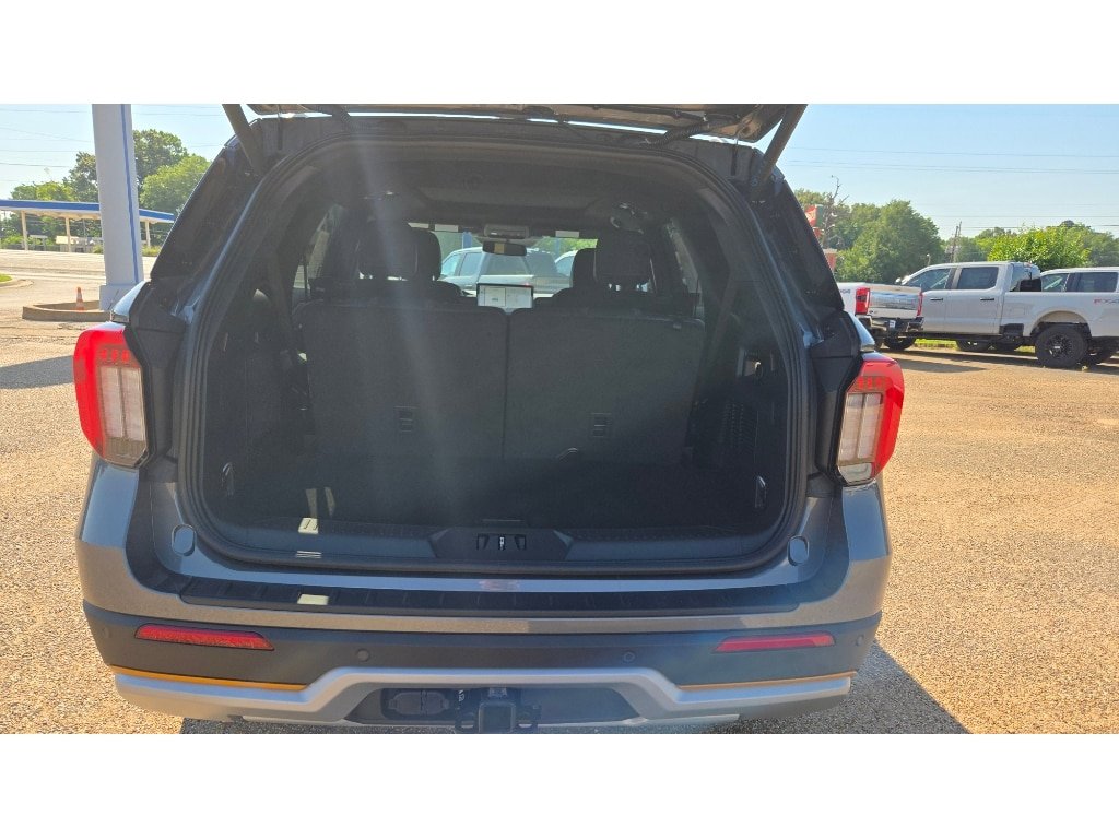 New 2026 Ford Explorer Tremor w/ Tremor Ultimate Package AWD/4WD image 14