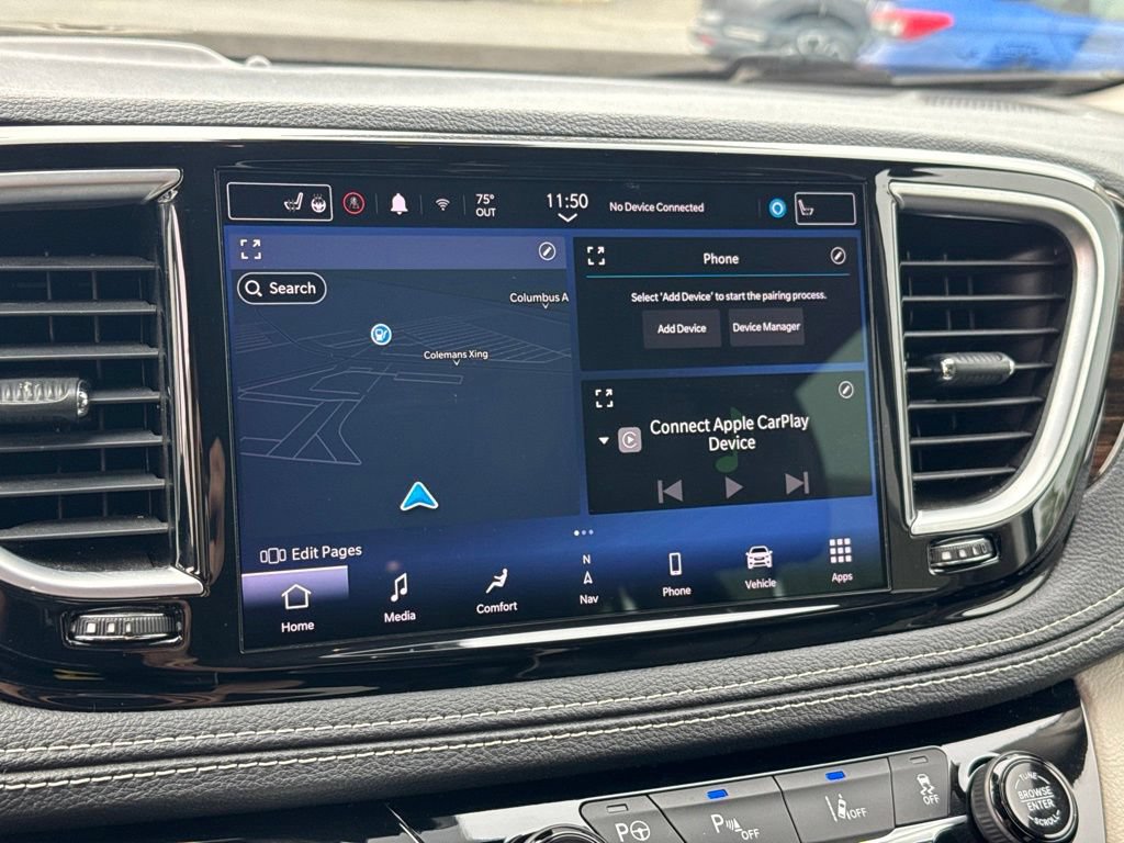Used 2022 Chrysler Pacifica Limited FWD image 18