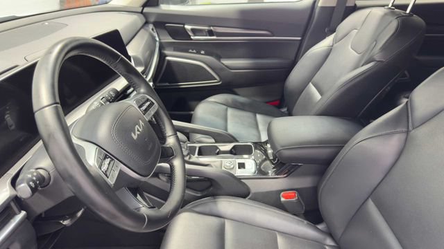 Used 2023 Kia Telluride S FWD image 25