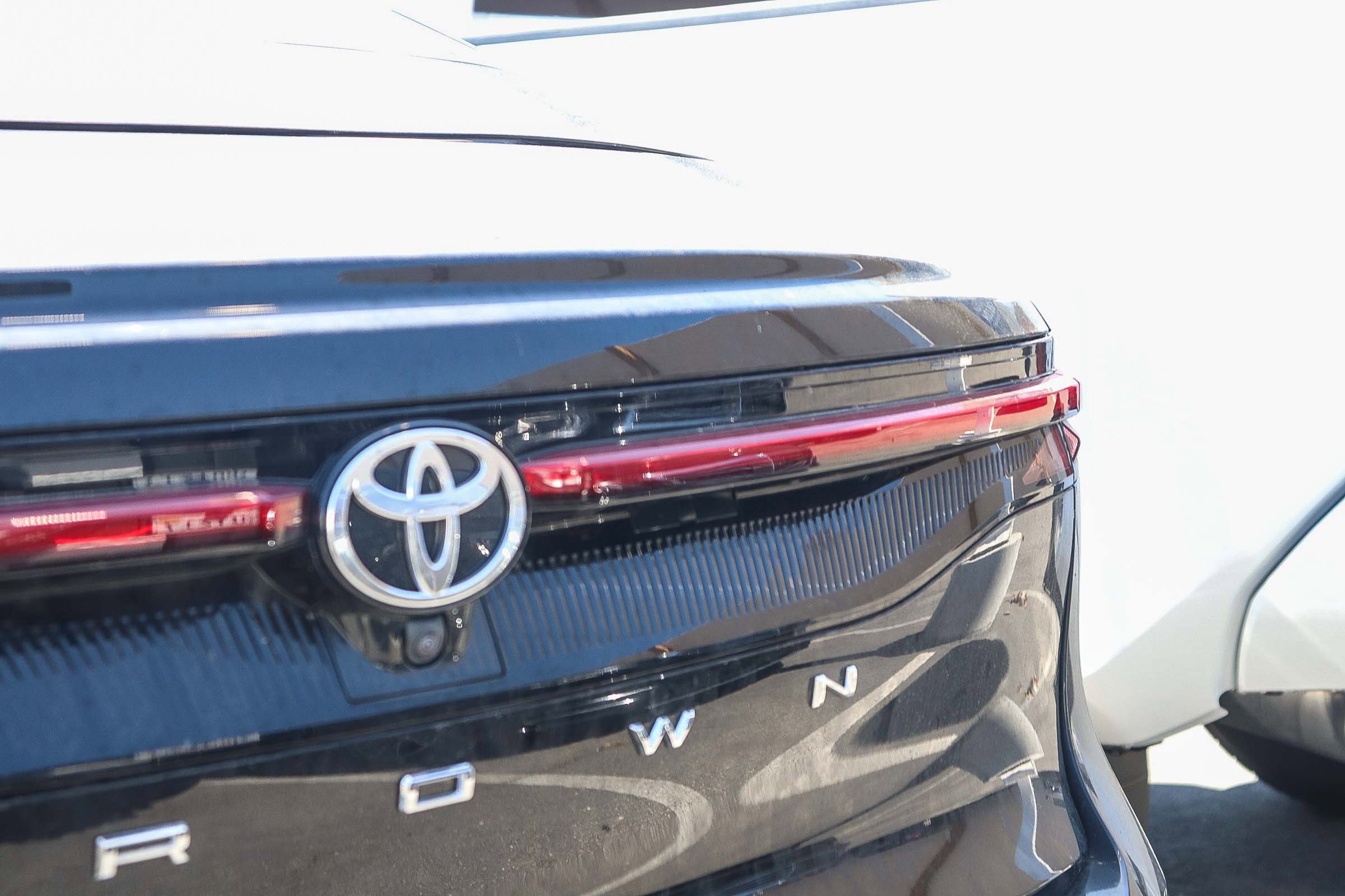 Used 2024 Toyota Crown XLE w/ Carpet Mat Package (TMS) image 11