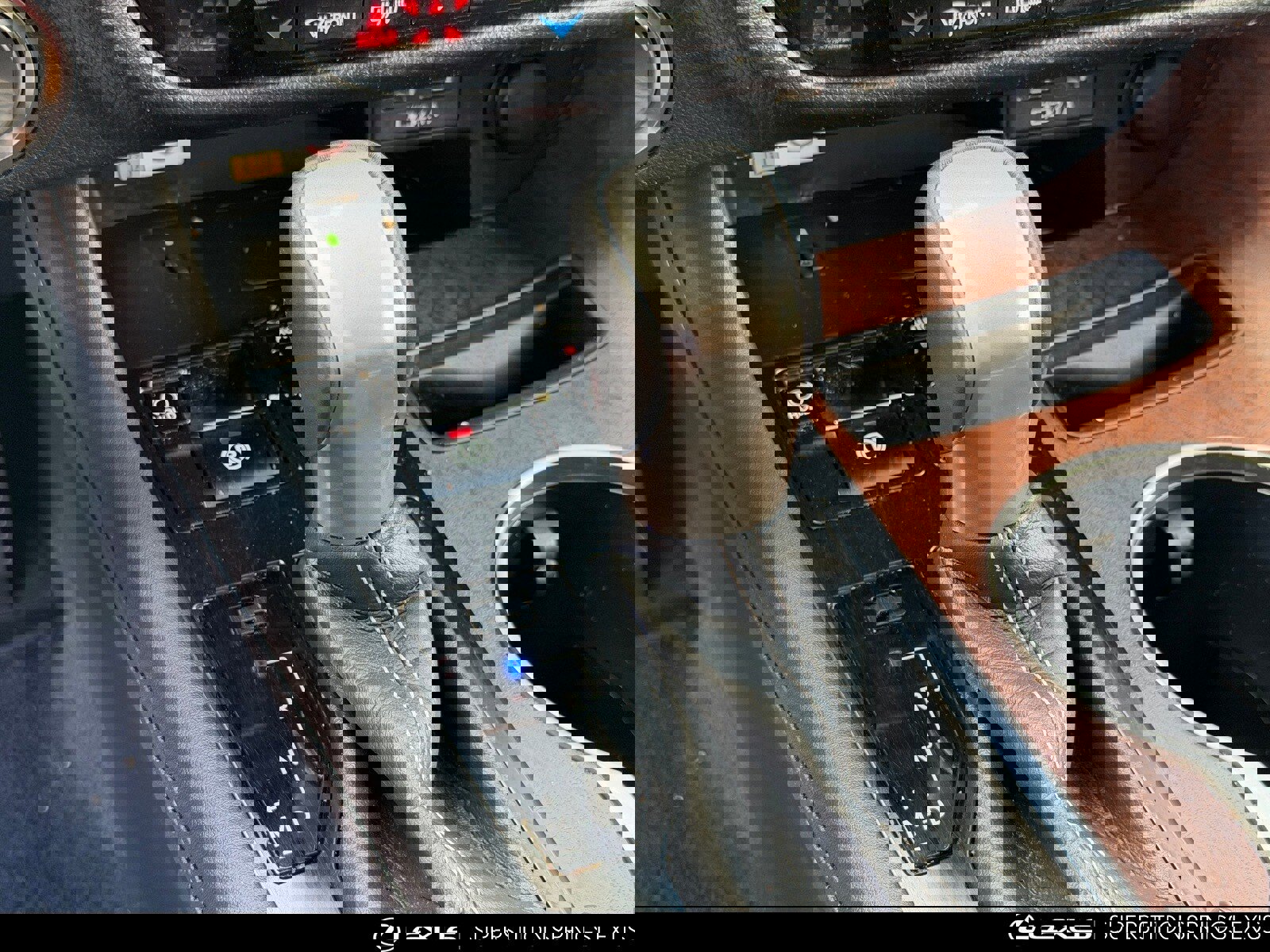 Certified 2021 Lexus RX 350L Premium w/ Premium Package image 26