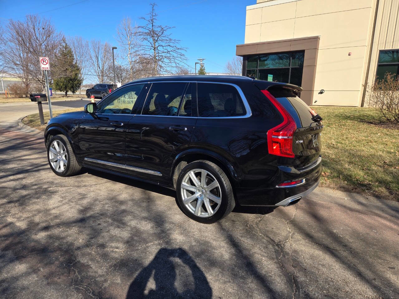 Used 2018 Volvo XC90 T5 Momentum image 6