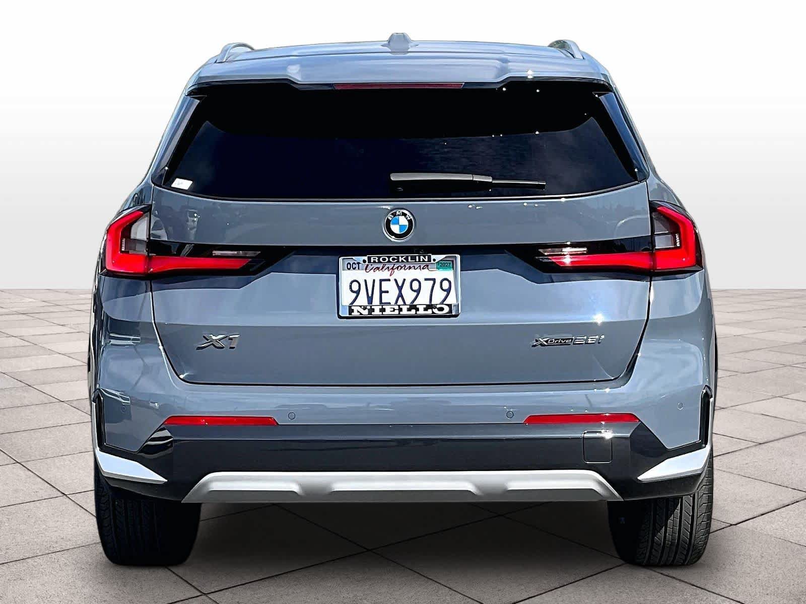Used 2025 BMW X1 xDrive28i w/ Convenience Package AWD/4WD image 7