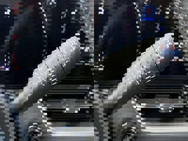 Used 2024 Chevrolet TrailBlazer LT w/ LT Cold Weather Package image 20