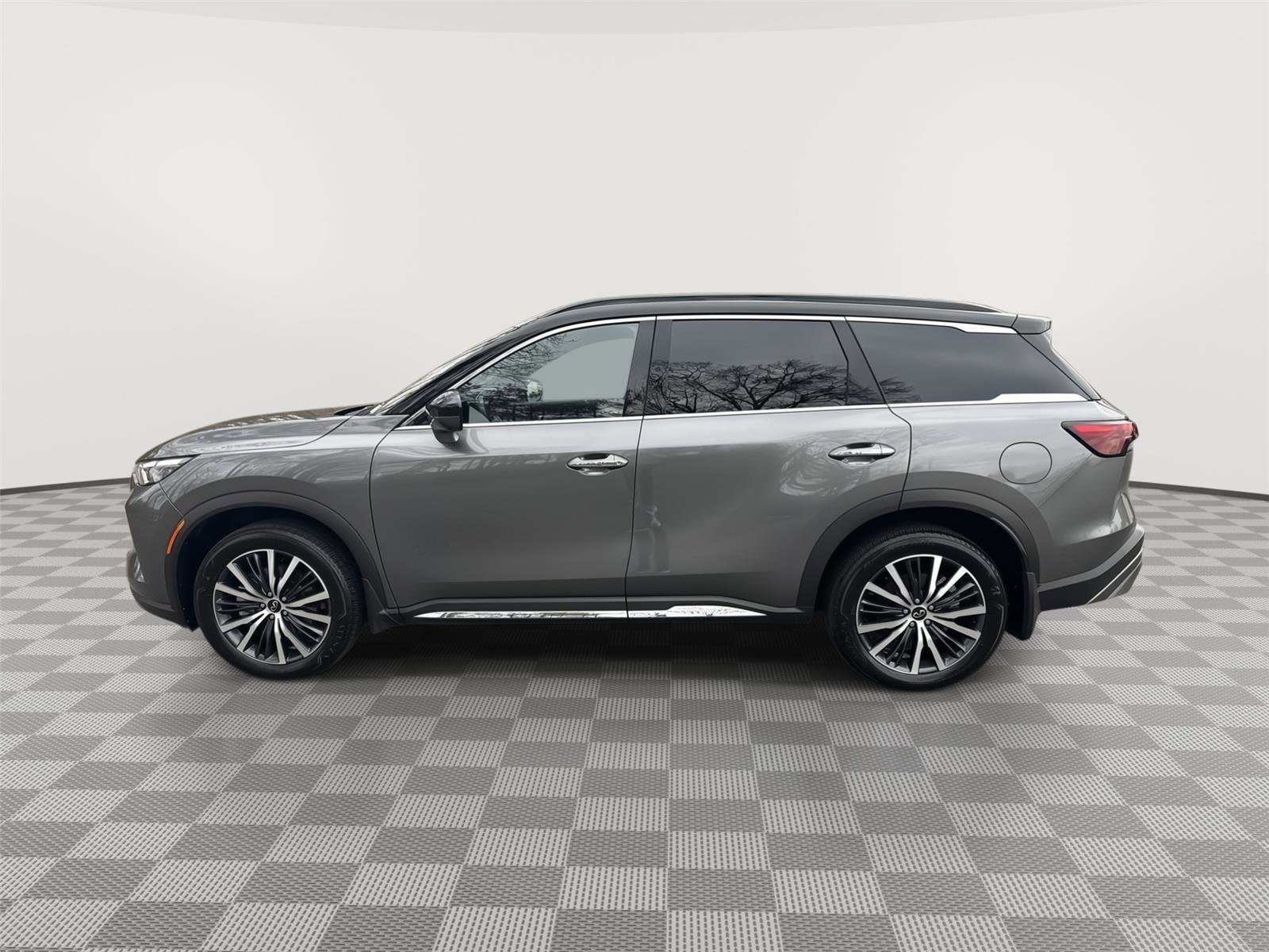 Certified 2025 INFINITI QX60 Autograph w/ Cargo Package AWD/4WD image 8
