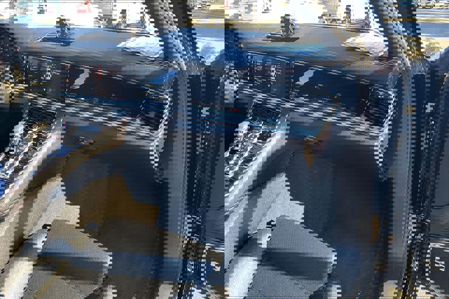 Used 2021 Porsche Panamera image 18