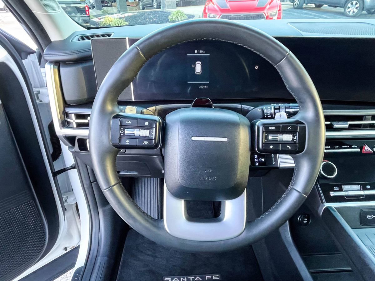 Used 2024 Hyundai Santa Fe XRT image 11