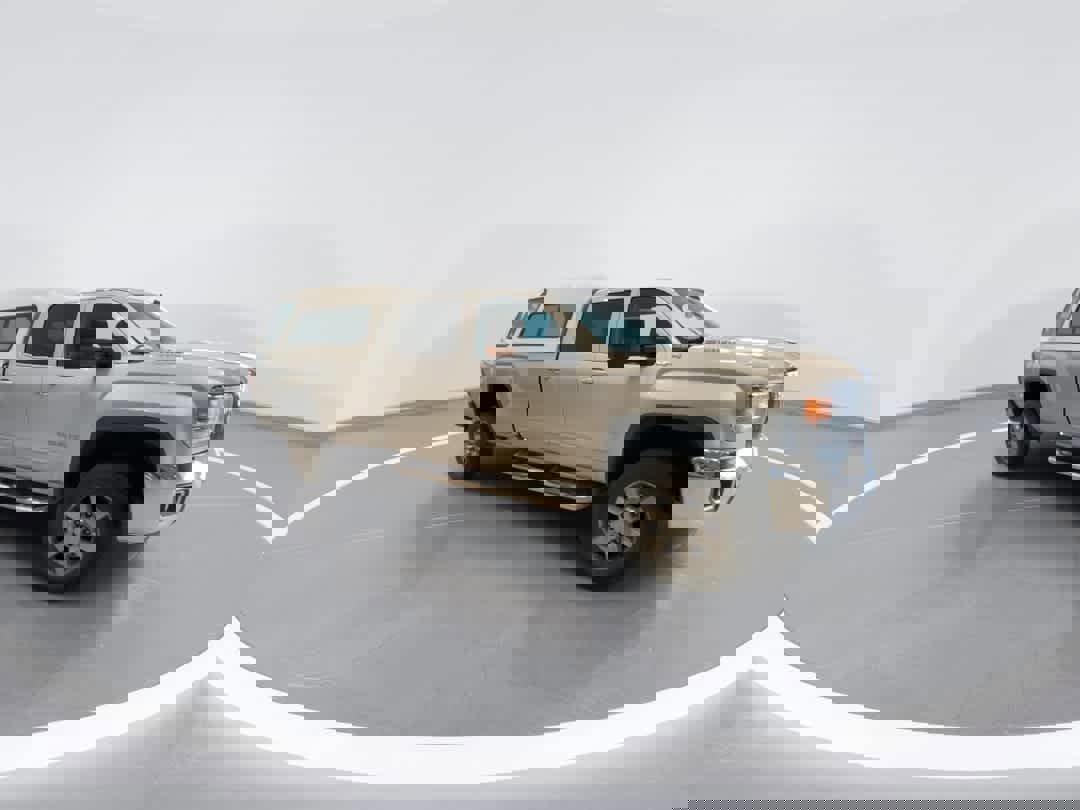 Used 2017 GMC Sierra 3500 SLE w/ SLE Fleet Preferred Package image 2