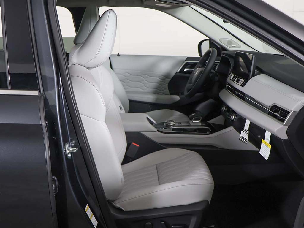 New 2026 Mitsubishi Outlander SEL AWD/4WD image 33