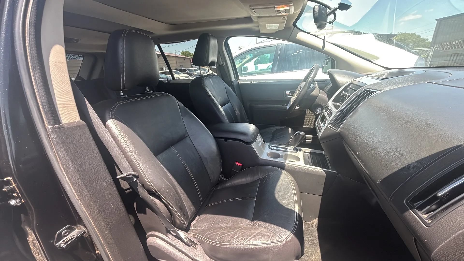 Used 2010 Ford Edge SEL FWD image 19