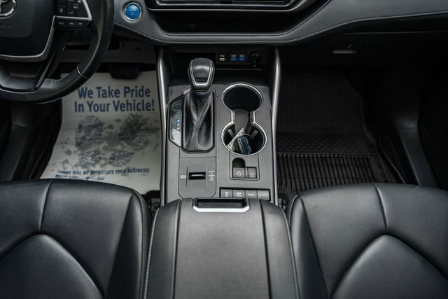 Used 2022 Toyota Highlander XLE image 34