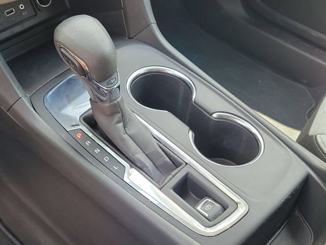 Certified 2024 Chevrolet Equinox LS w/ LS Convenience Package FWD image 32