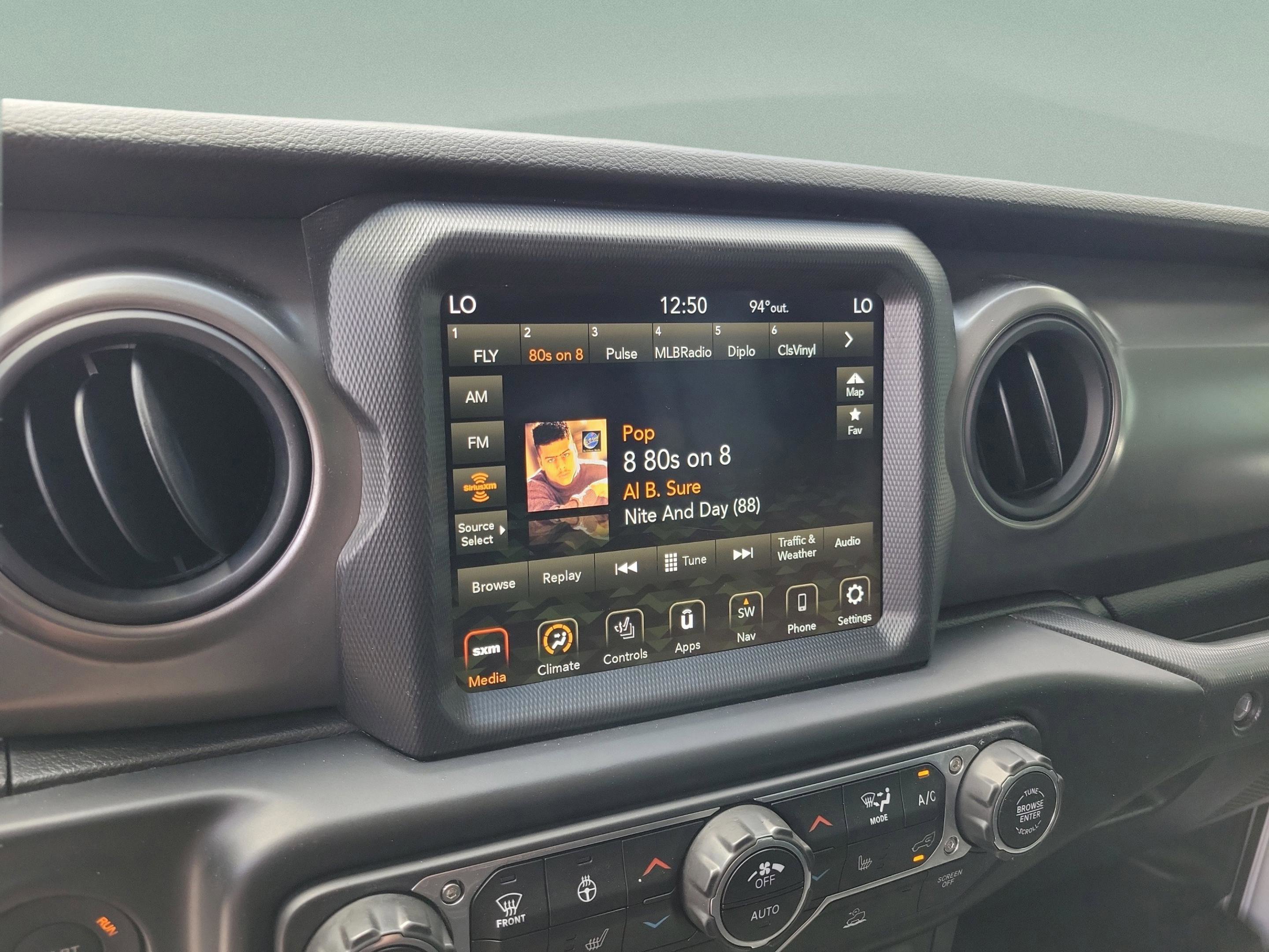 Used 2022 Jeep Wrangler Unlimited Sport image 20