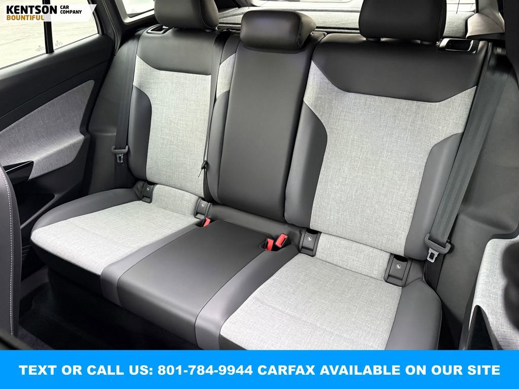 Used 2025 Volkswagen ID.4 Pro image 28