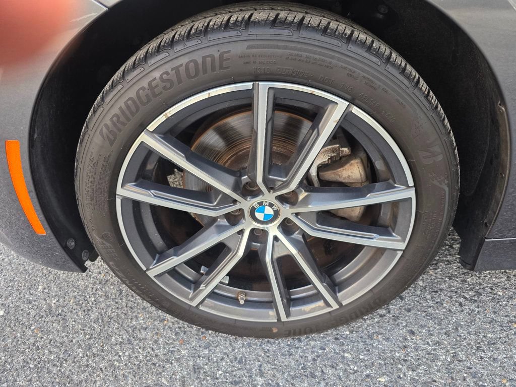 Used 2021 BMW 330i Sedan w/ Convenience Package RWD image 29