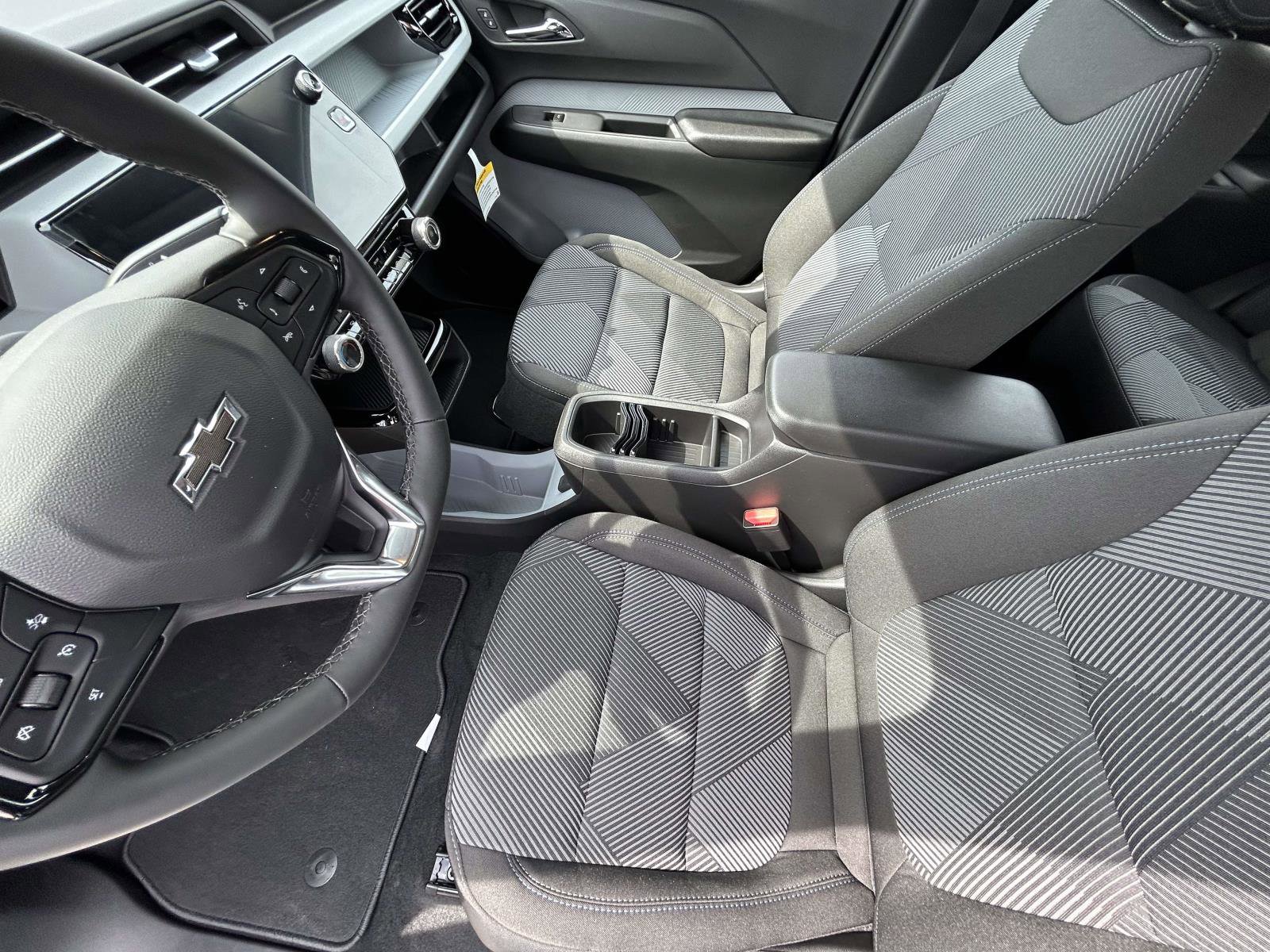 New 2027 Chevrolet Bolt LT w/ Comfort Package FWD image 10