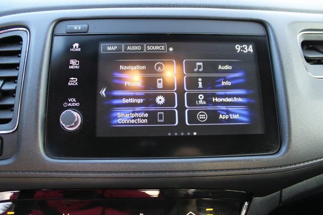 Used 2020 Honda HR-V Touring image 26