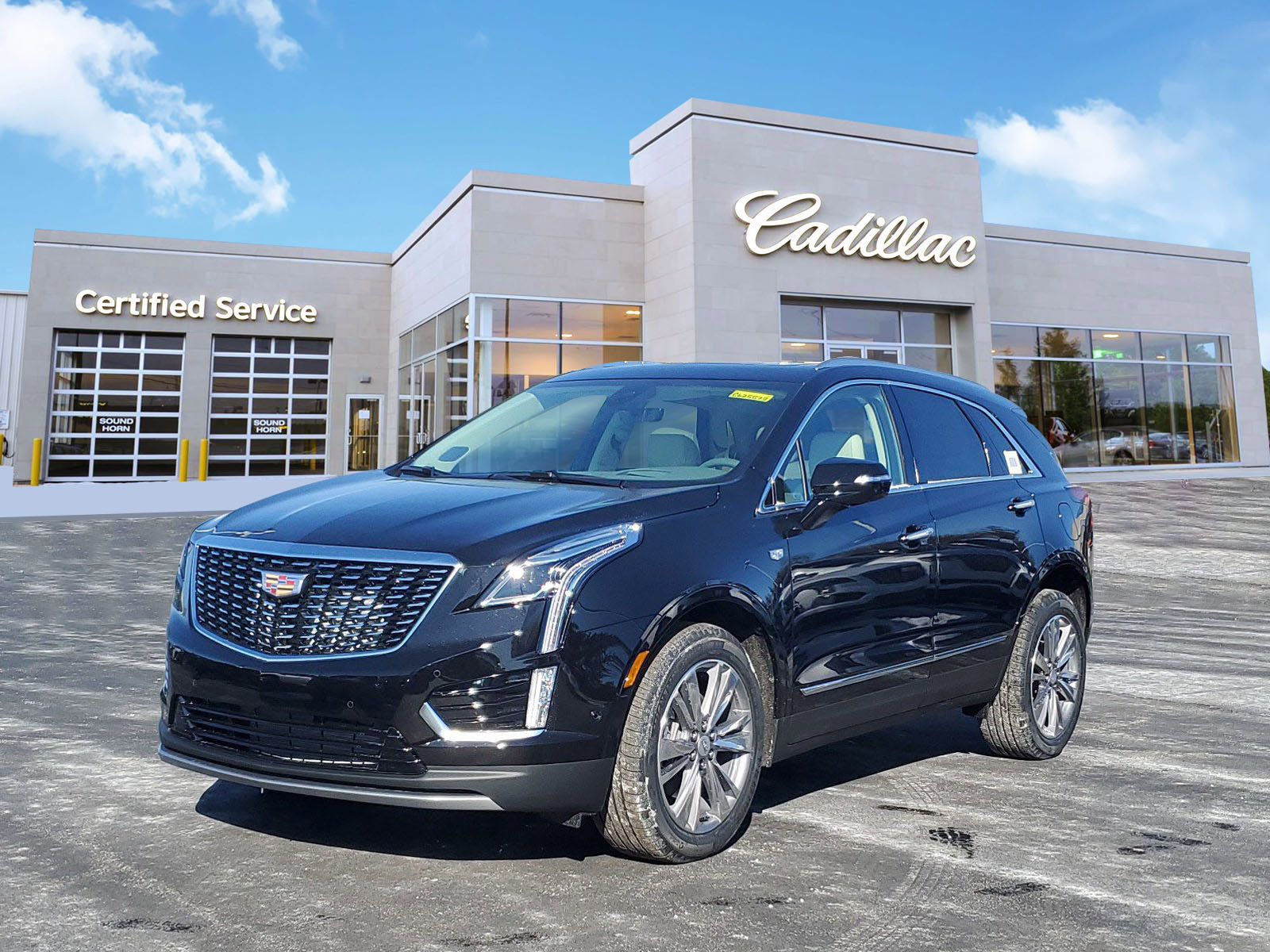 New 2025 Cadillac XT5 Premium Luxury w/ Technology Package