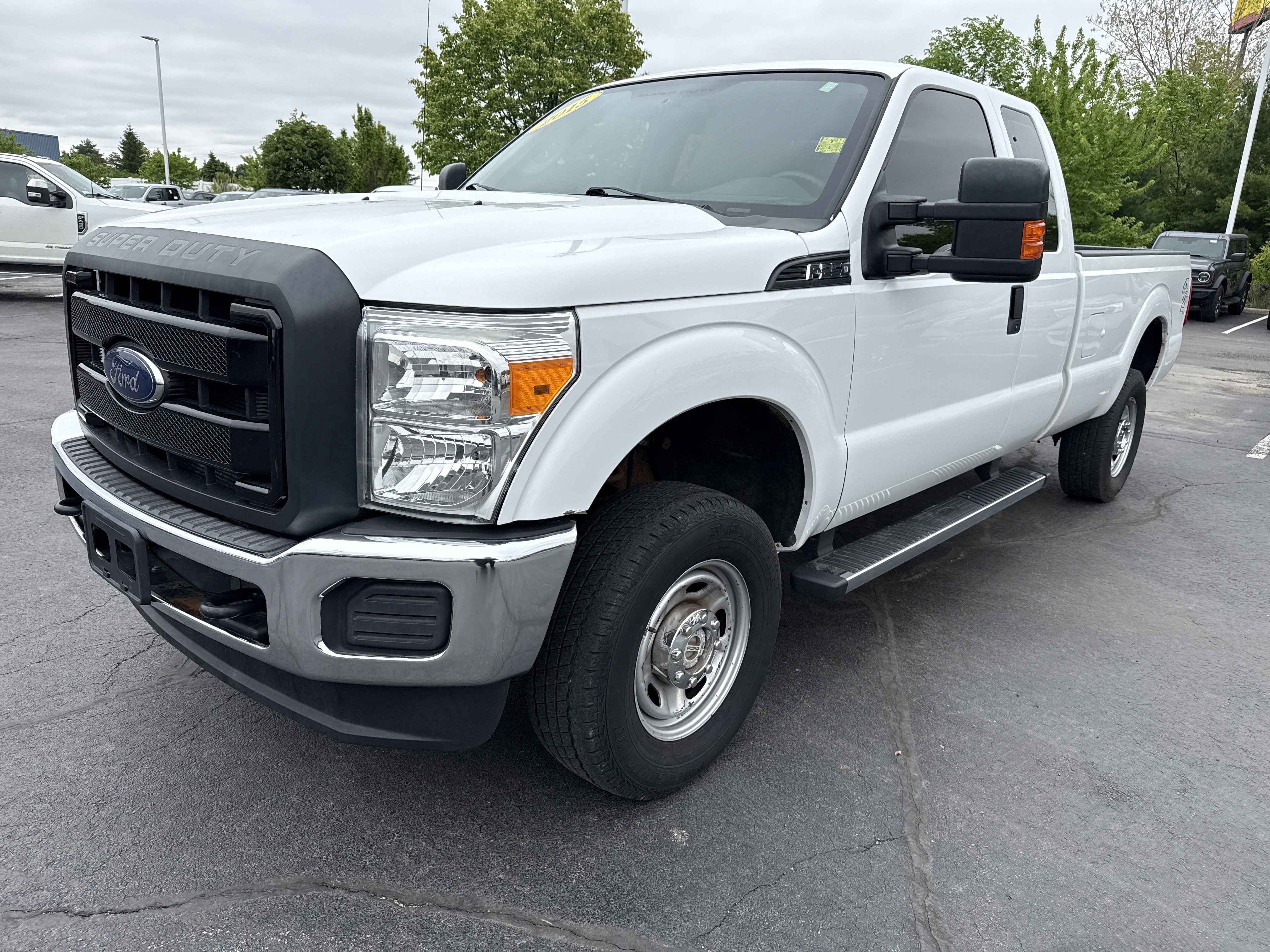 Used 2015 Ford F250 XL w/ Power Equipment Group AWD/4WD image 2