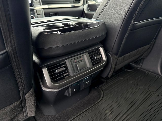 Used 2025 Ford F150 Lariat w/ Equipment Group 502A High AWD/4WD image 15