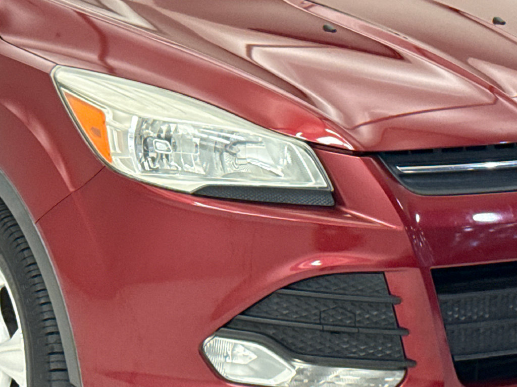 Used 2016 Ford Escape SE w/ Equipment Group 201A FWD image 5