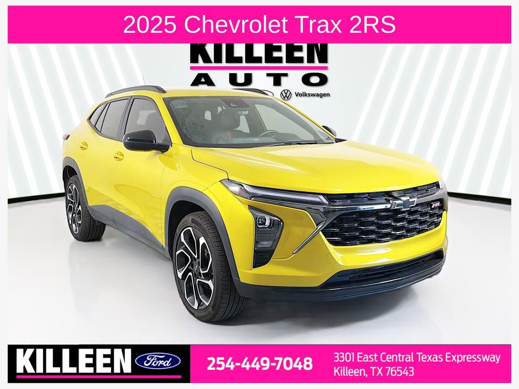 Used 2025 Chevrolet Trax RS w/ Driver Confidence Package image 1