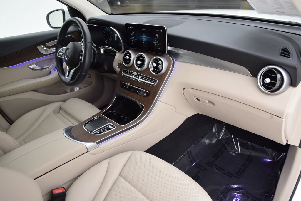 Used 2022 Mercedes-Benz GLC 300 image 15