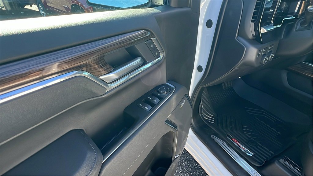 New 2026 Chevrolet Silverado 1500 LT Trail Boss w/ LT Trail Boss Premium Package image 12