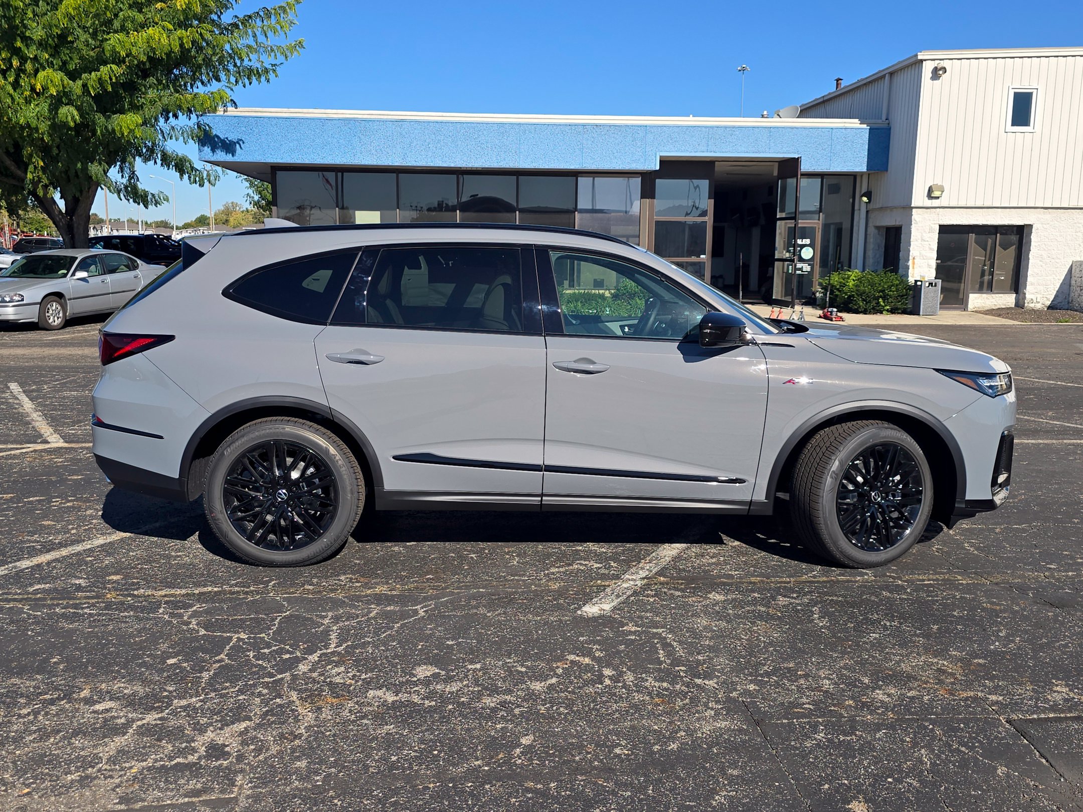 New 2026 Acura MDX A-Spec w/ Advance Package AWD/4WD image 3