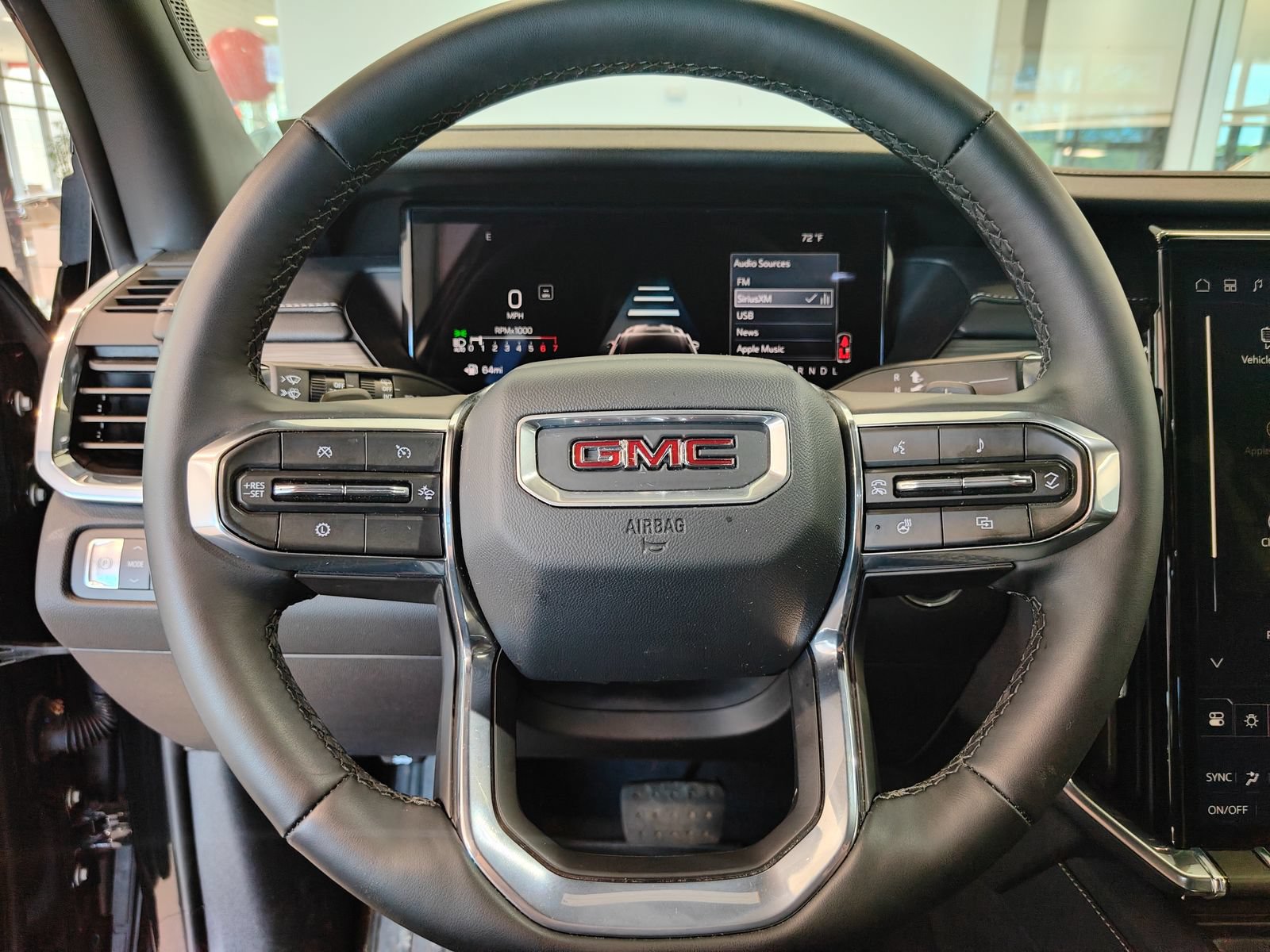Used 2026 GMC Acadia Elevation w/ Elevation Premium Package AWD/4WD image 22