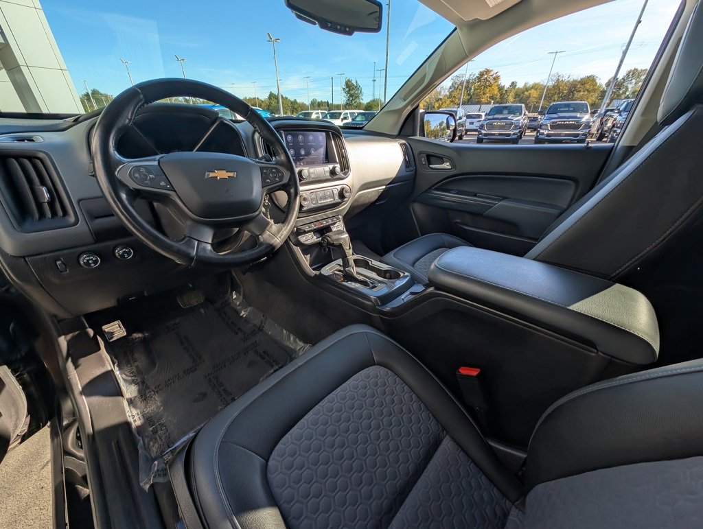 Used 2020 Chevrolet Colorado Z71 image 12