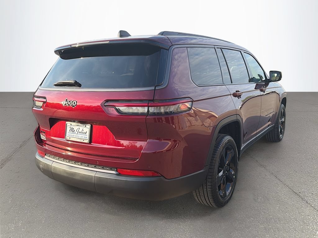 New 2026 Jeep Grand Cherokee L Limited w/ Limited Altitude Package AWD/4WD image 4