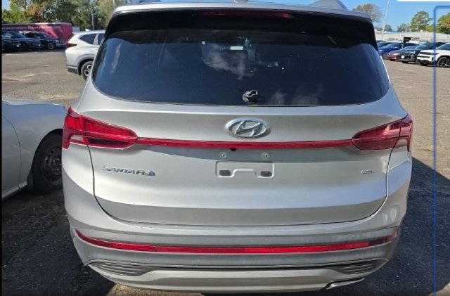 Used 2023 Hyundai Santa Fe SEL AWD/4WD image 6
