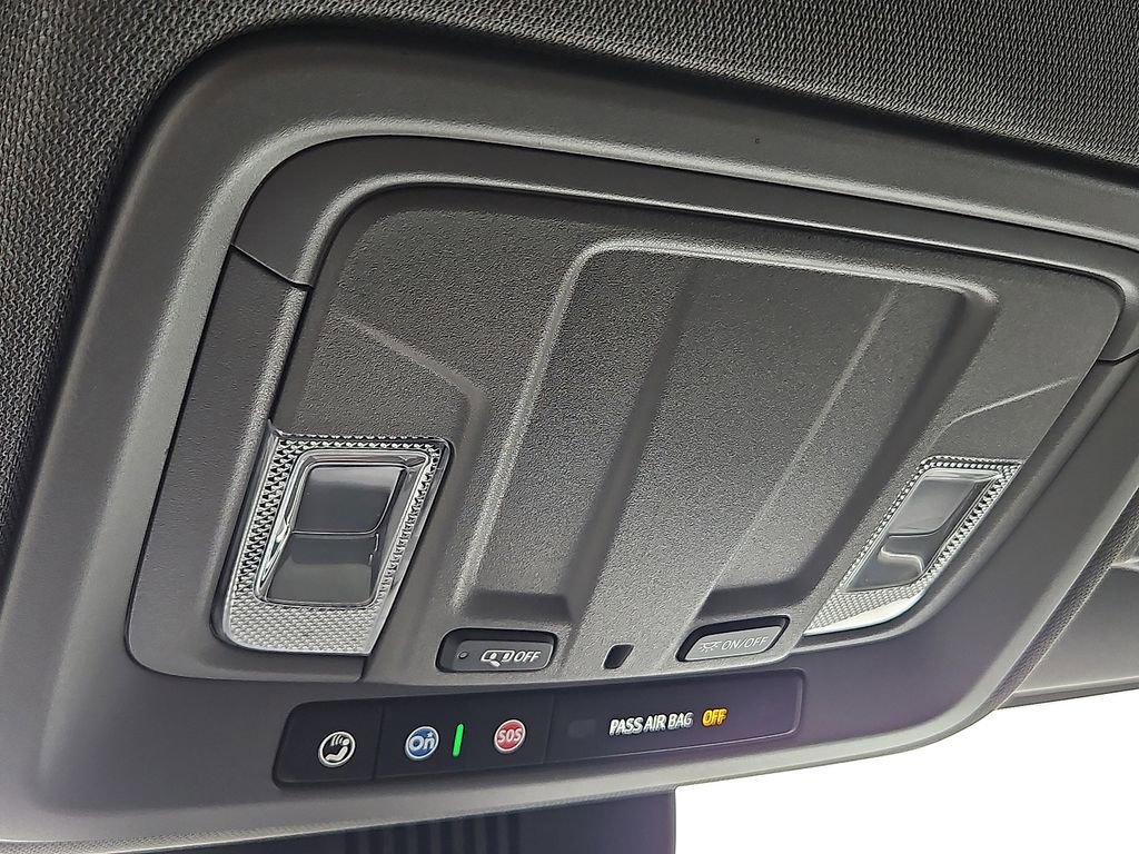 Used 2025 Chevrolet Silverado 1500 RST image 27