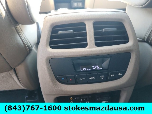 Used 2016 Honda Pilot Touring image 17