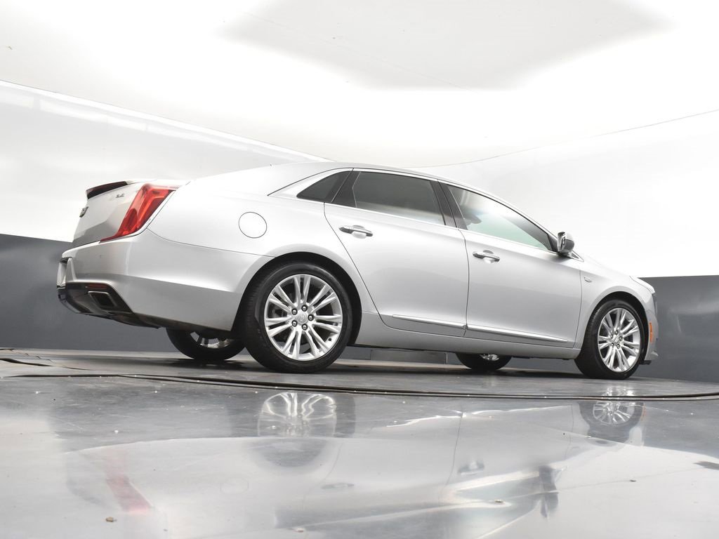 Used 2018 Cadillac XTS Luxury image 43