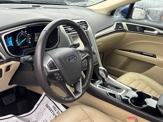 Used 2015 Ford Fusion SE w/ Equipment Group 202A image 13