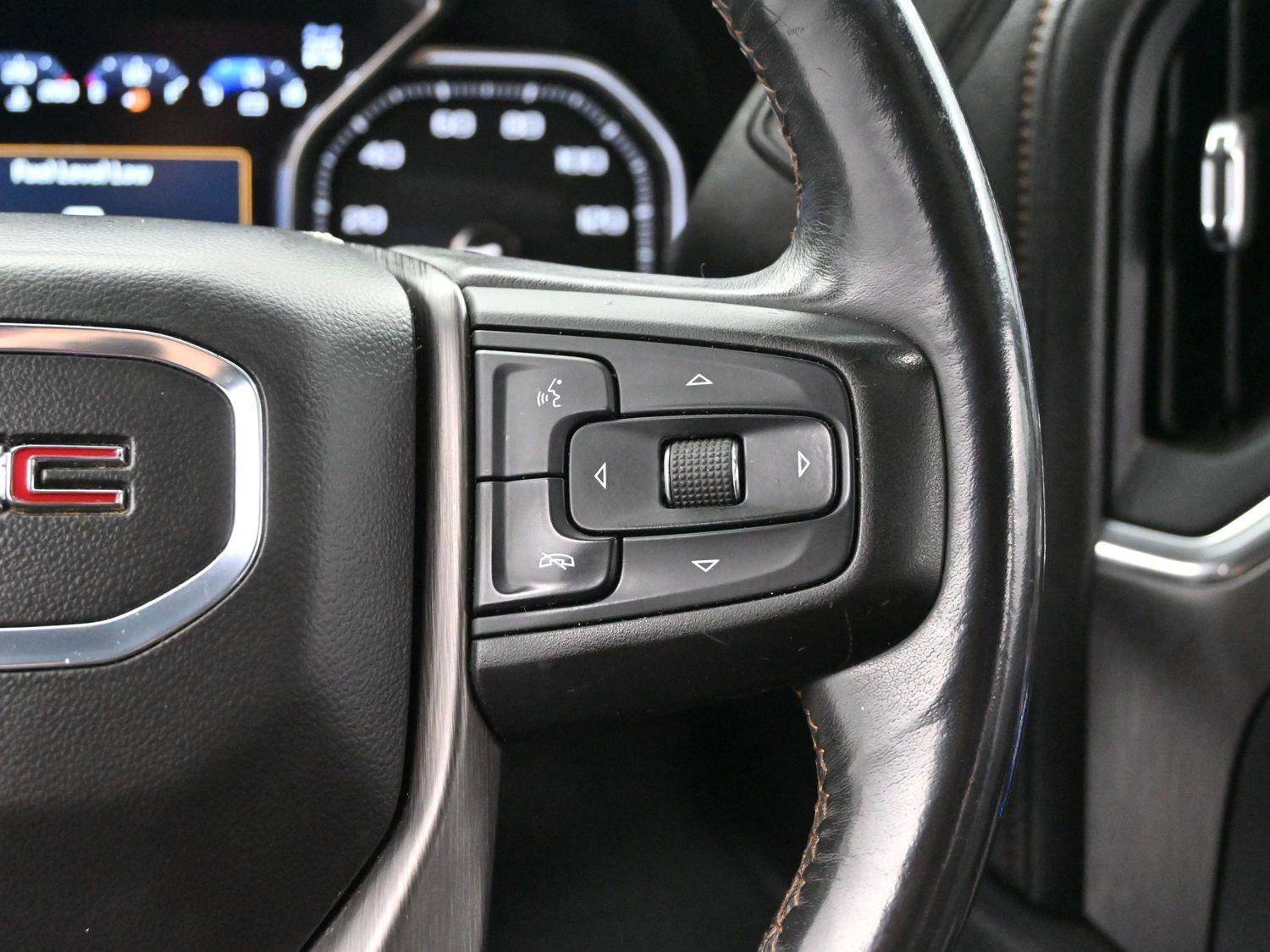 Used 2019 GMC Sierra 1500 AT4 w/ AT4 Premium Package image 17