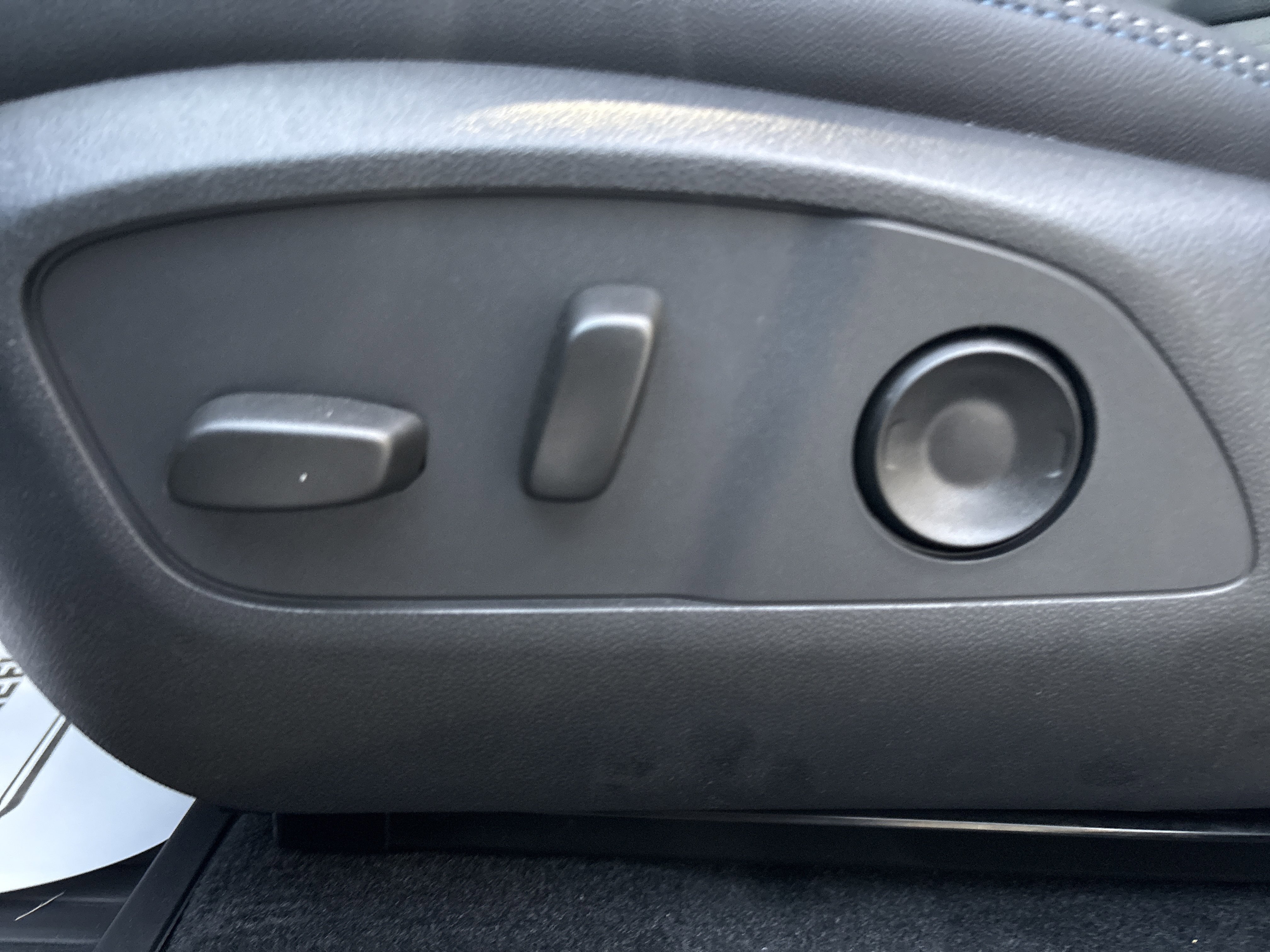 New 2026 Chevrolet Equinox EV LT image 14