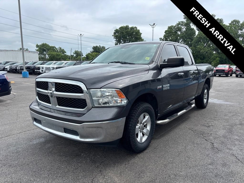Used 2017 RAM 1500 Classic SLT AWD/4WD image 4
