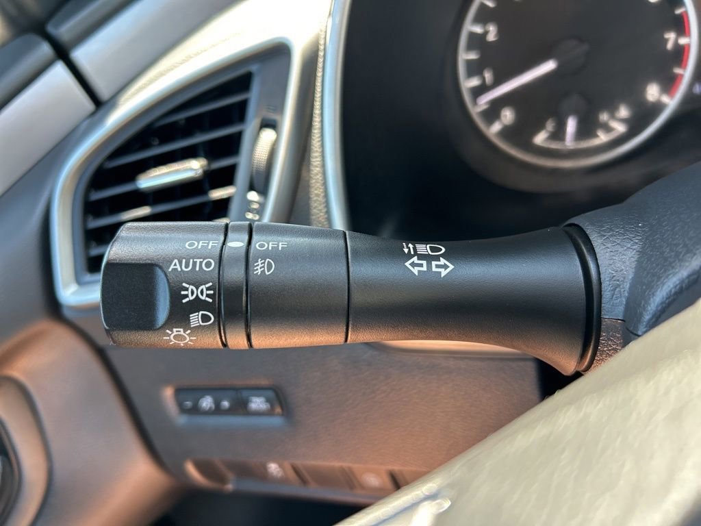 Certified 2023 Nissan Murano SV image 29