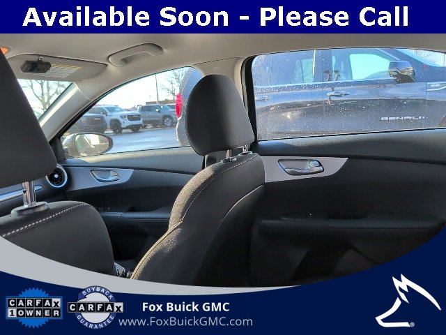 Used 2024 Kia Forte LXS w/ LXS Technology Package image 8