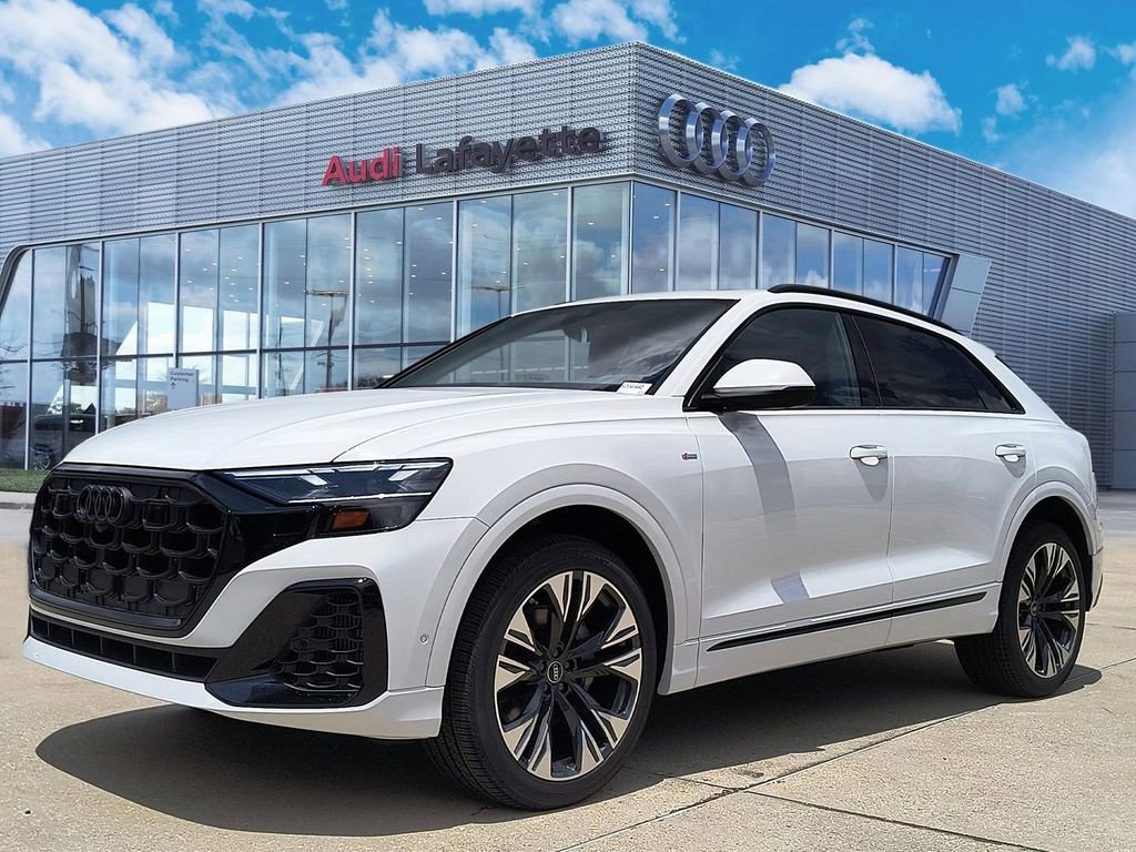 New 2025 Audi Q8 Premium Plus