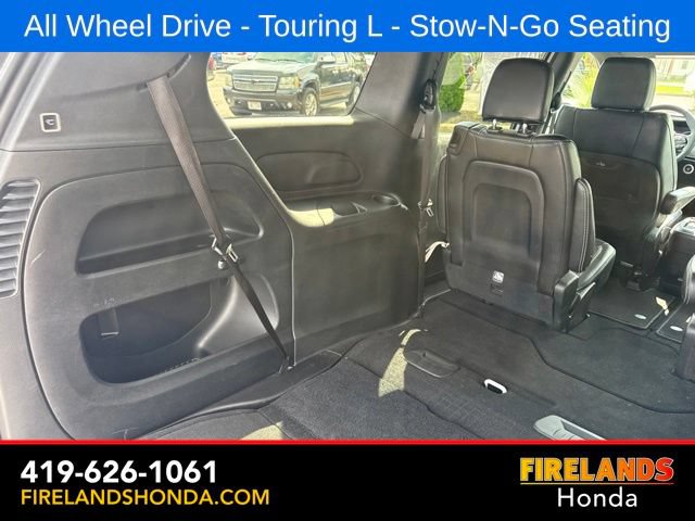 Used 2023 Chrysler Pacifica Touring-L w/ S Appearance Package AWD/4WD image 39