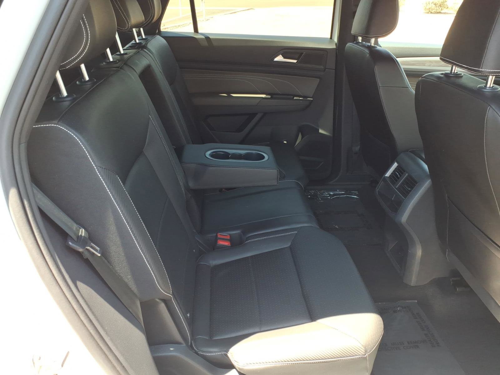 Certified 2023 Volkswagen Atlas Cross Sport SE AWD/4WD image 13