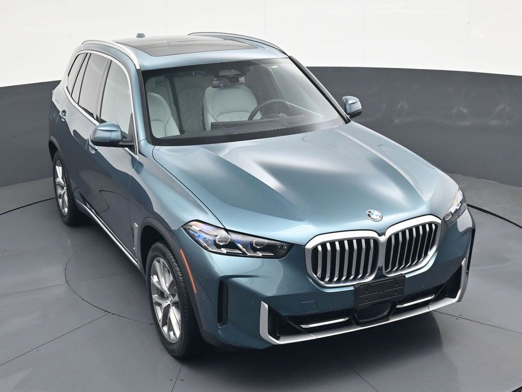 Used 2025 BMW X5 xDrive40i AWD/4WD image 30