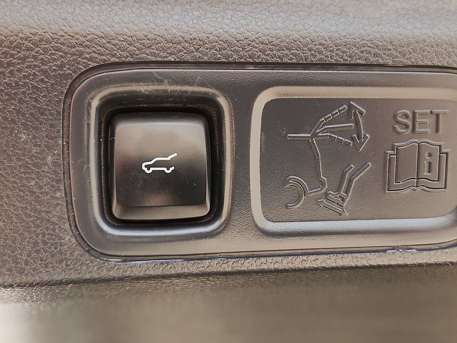 Used 2022 Ford Expedition Platinum RWD image 9