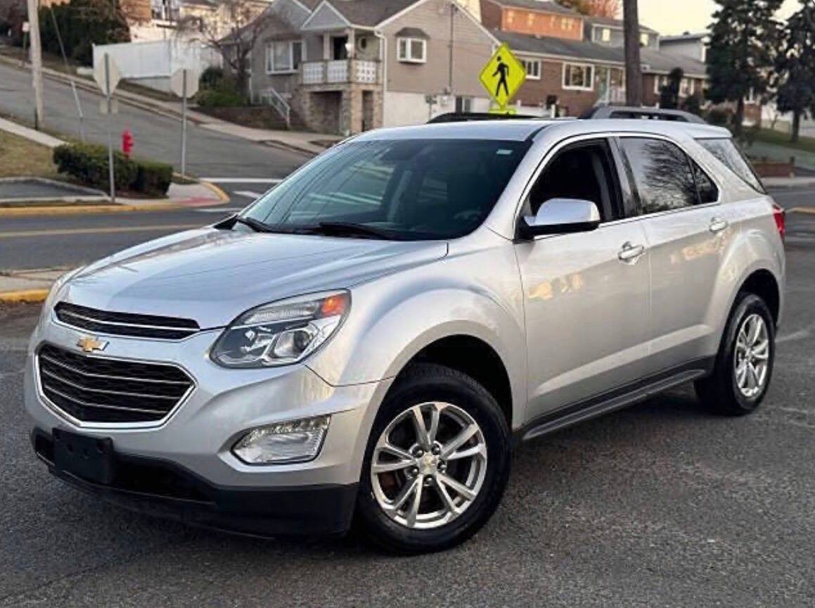 Used 2017 Chevrolet Equinox LT FWD image 3