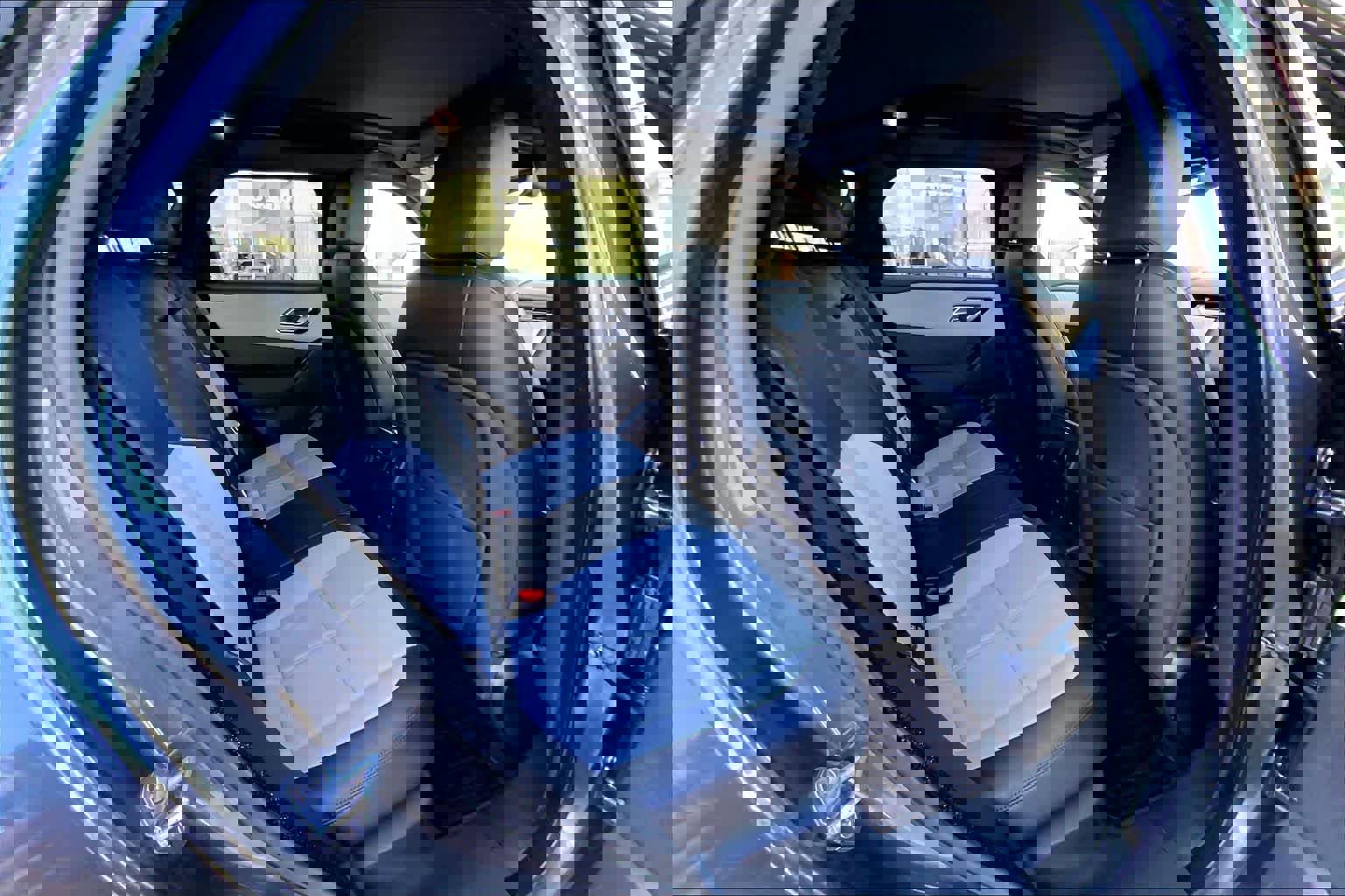 Certified 2026 Land Rover Range Rover Velar Dynamic SE image 19